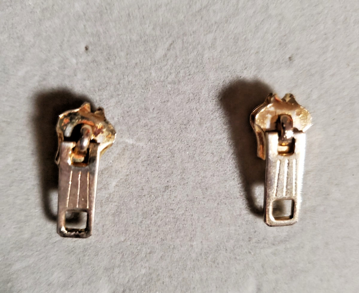Vintage Unique Gold Tone Unique Zipper Earrings Set Detailed Gift Unisex Adult