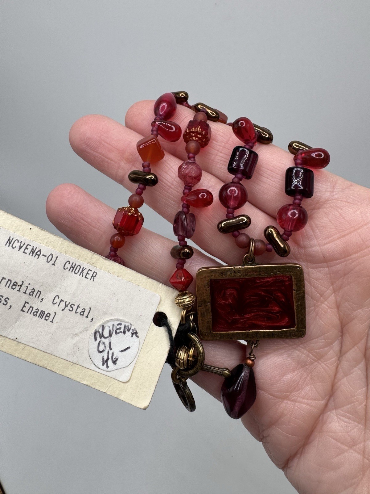 Vintage NOS Shaune Bazner Gold Tone Enamel Carnelian Crystal Glass Necklace 18”