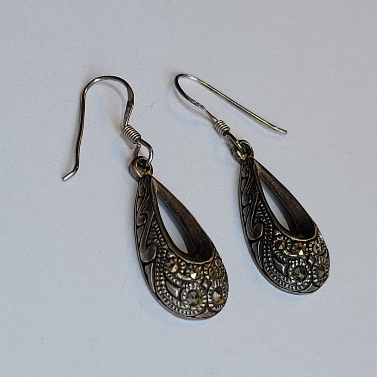 Sterling Silver Ornate Teardrop Shaped Earrings Pierced With Wire Hook Vintage