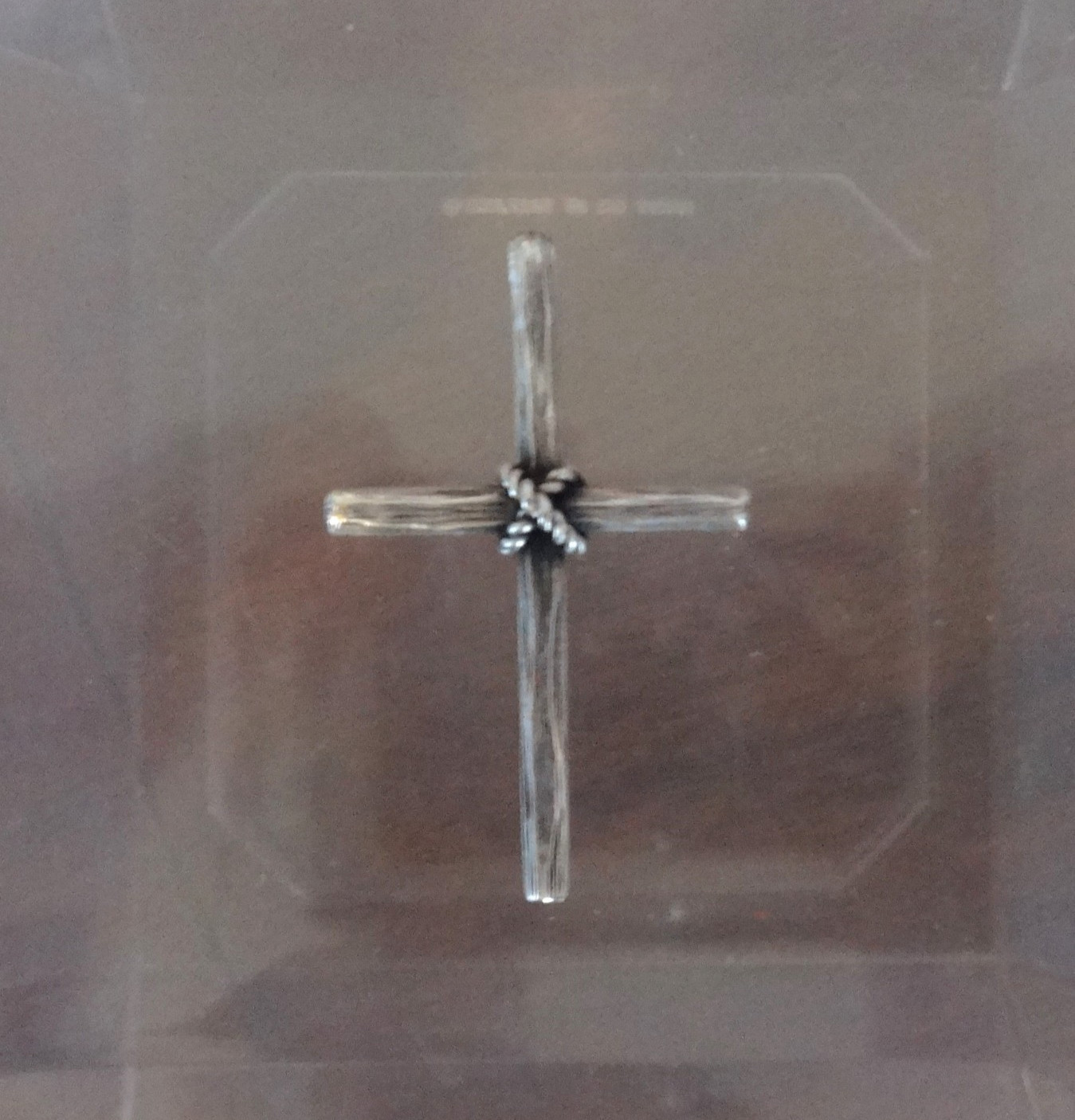 Beautiful Retired Vintage James Avery Sterling Silver Old Rugged Cross Pendant