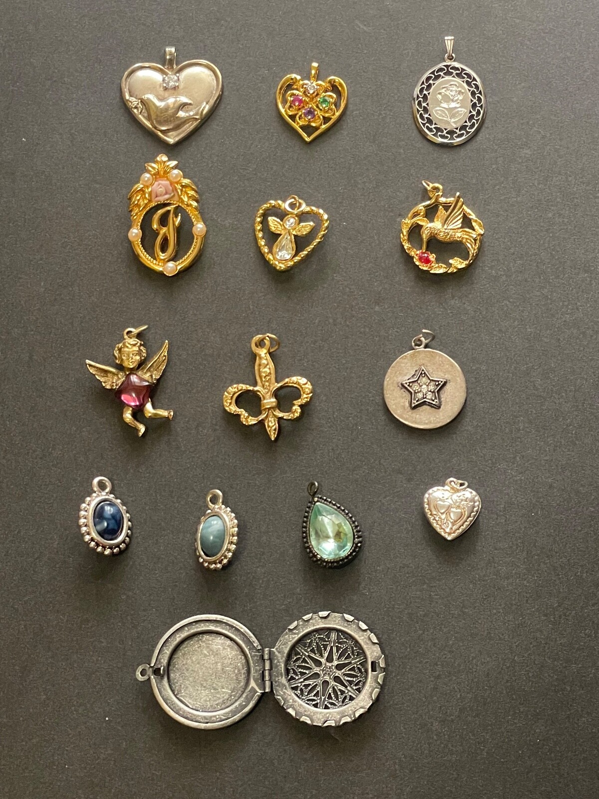 Lot Of 14 Necklace Pendants Variety, Hearts Lockets Semi-Precious Stones