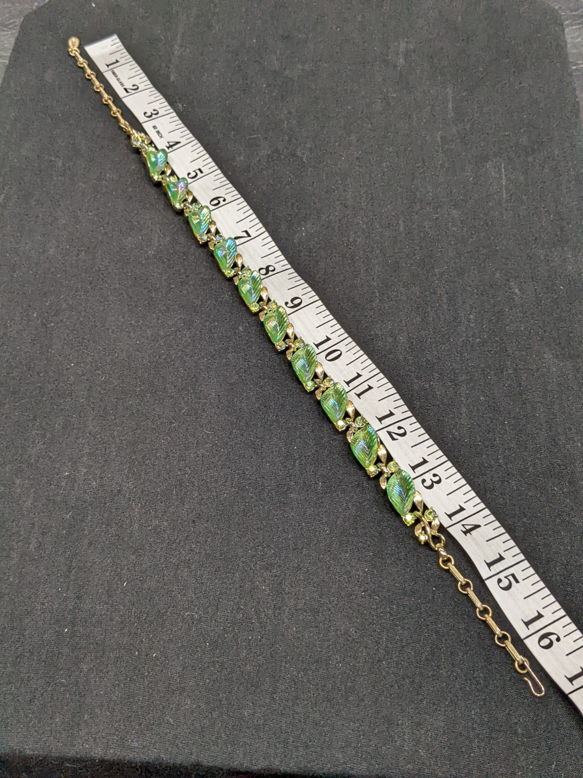 Vintage Lisner Green Necklace Iridescent Leaf Gold Tone AB Rhinestone Signed 16″