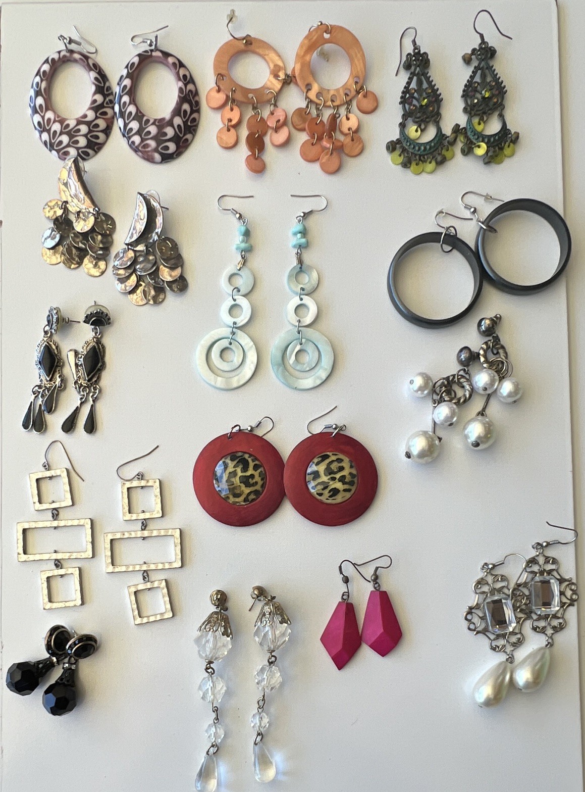 VTG / Retro Statement Dangling Earring Lot 2 – – Assorted 90s, Y2K