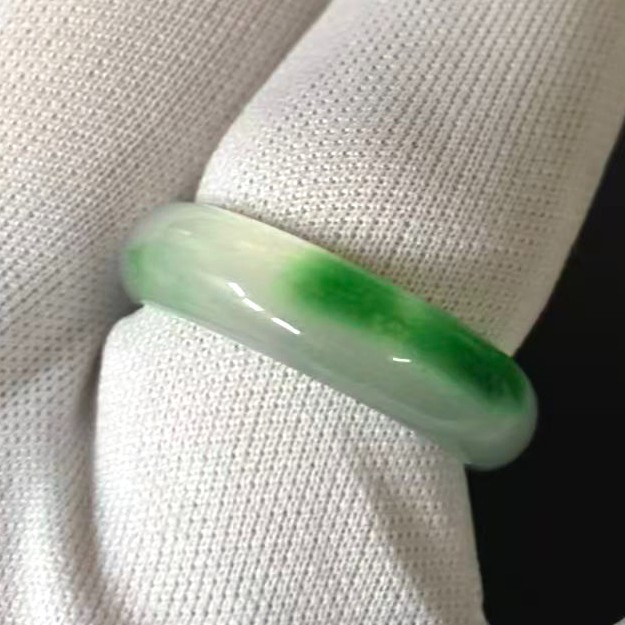 US Size 9.75, Burmese Translucent Natural Jade Jadeite Ring Band