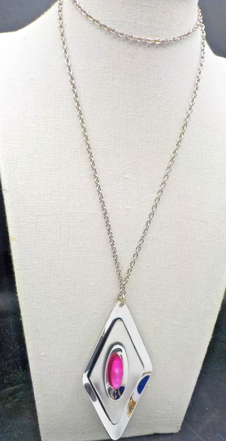 Vintage Oneida Stainless Steel Modernist Pendant Sheffield England