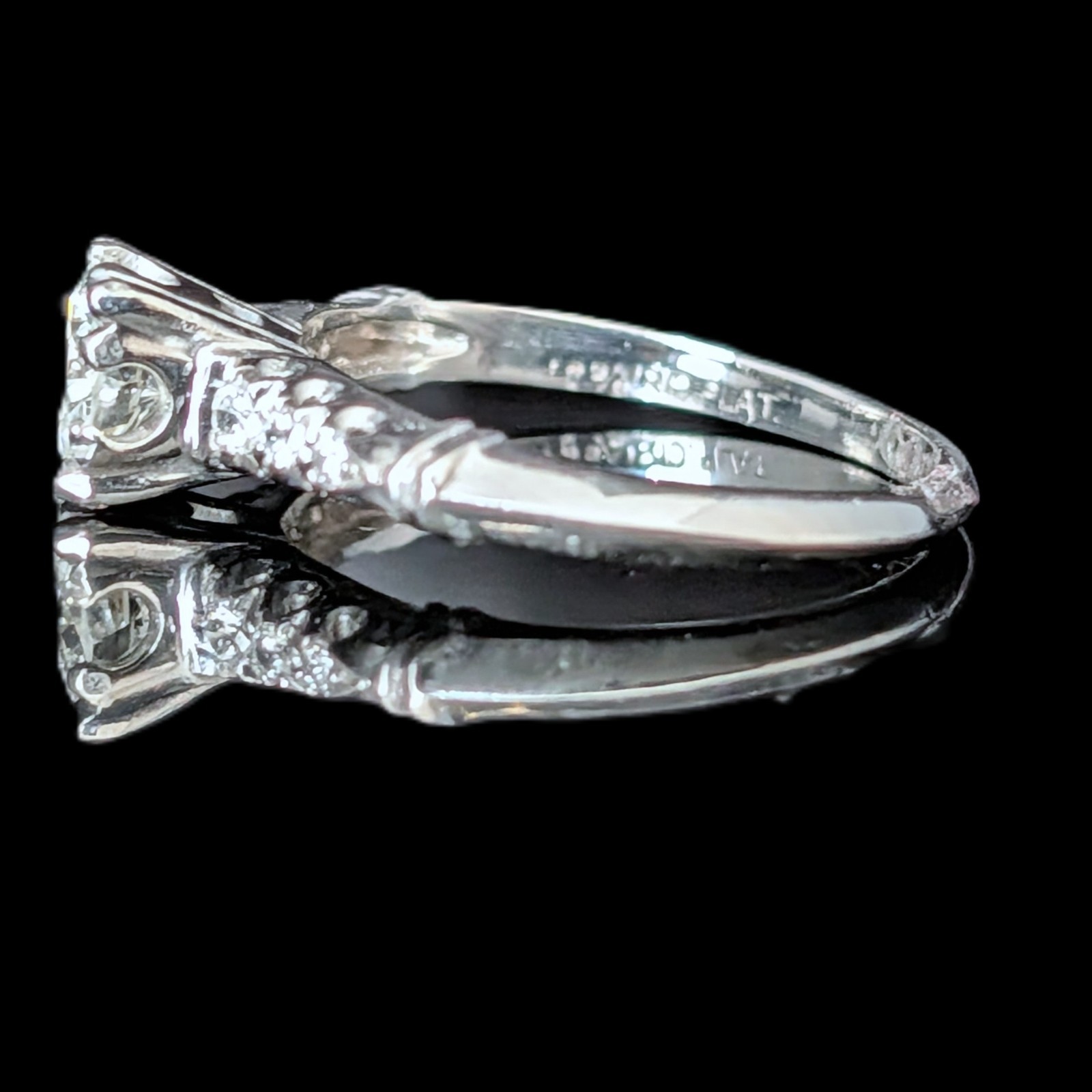 1950s Vintage Old GIA Cert. 0.96ct Diamond Platinum Engagement Ring Estate Gift