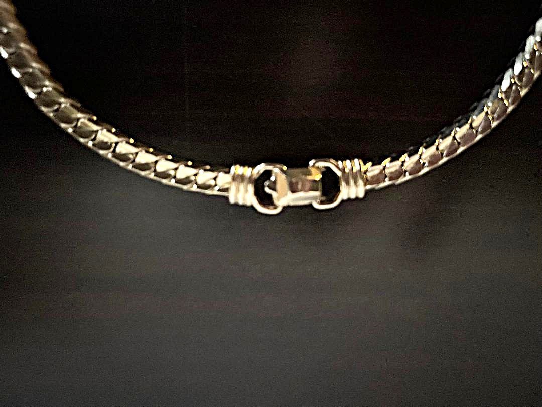 Original Vintage CORO Pegasus Gold Tone Necklace. 15.75″ 1950s. Item #410
