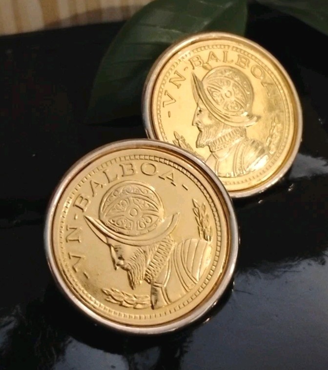 Vintage Round AVON(?) Antique V.N. BALBOA Coin Reproduction 1″ Stud Earrings!