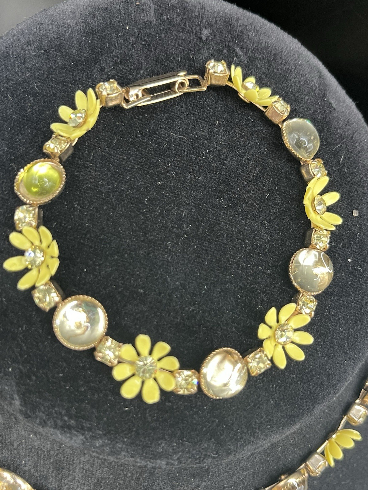 Summer Yellow Daisy Cabochon & Rhinestone MCM STYLE NECKLACE Bracelet set Choker