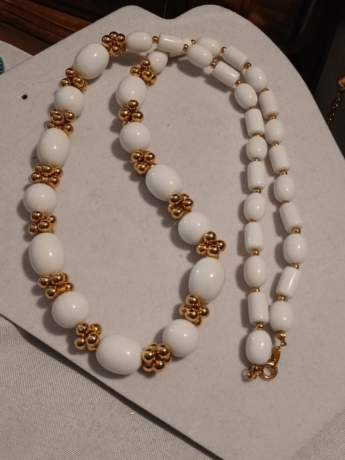 Vtg Treasure Jewelry Box Lot Various Signed & Unsigned High End Pieces Costum