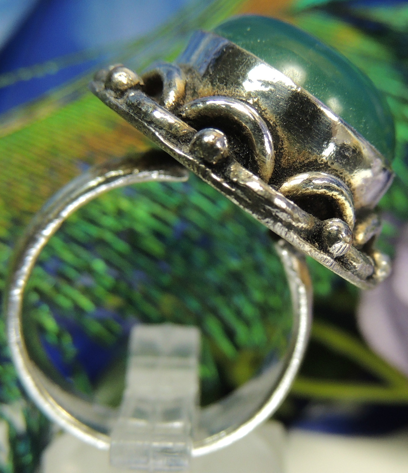 Vintage Chrysoprase 1 1/8″ Sterling Silver 0.925 Cocktail Band Ring size 7.5