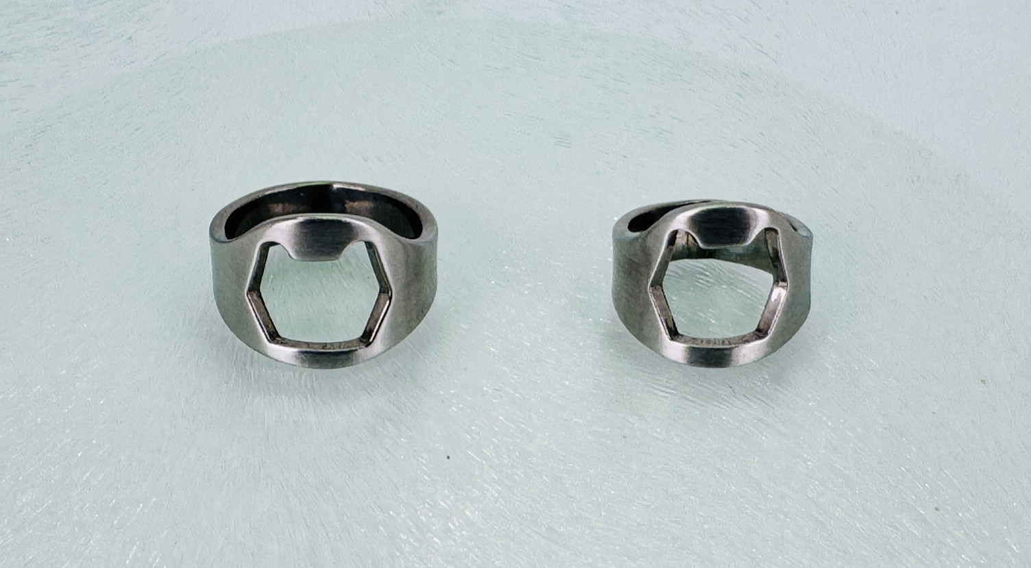 Vintage 1980s Stainless Steel Cat Head Ring Set – Unique Hand-Crafted Jewelry