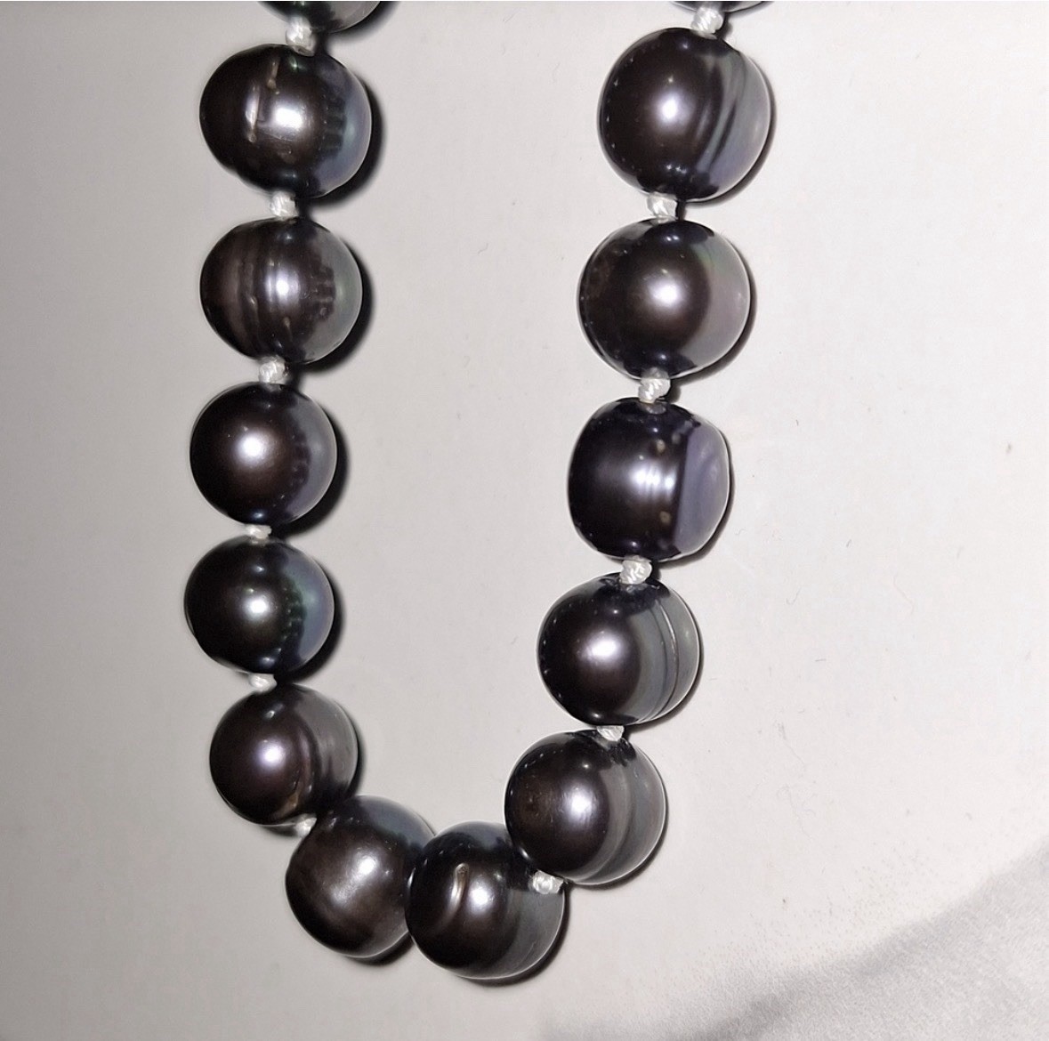 Stunning Vintage Knotted Black Freshwater Pearl Necklace 18” Dyed
