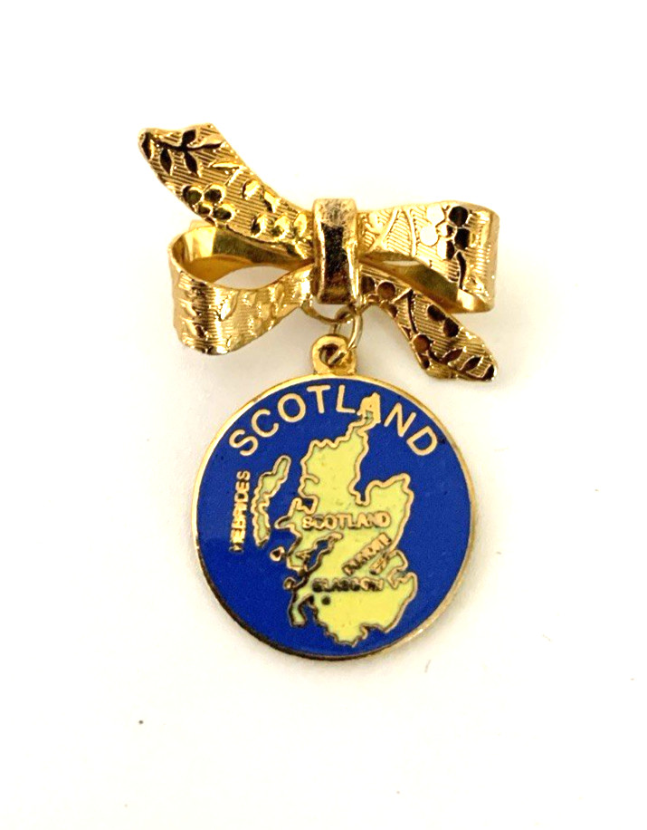 Scotland Charm Bow Pin | Gold Tone | Vintage | Very Good | 70s | New Old Stock