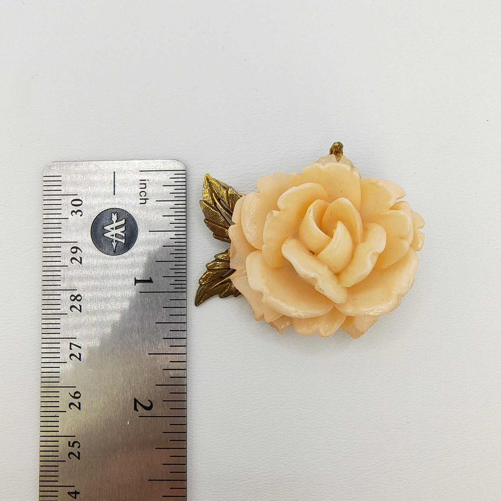 Vintage Blush Pink Rose Brooch Pin Resin Gold Tone Floral Flower Romantic