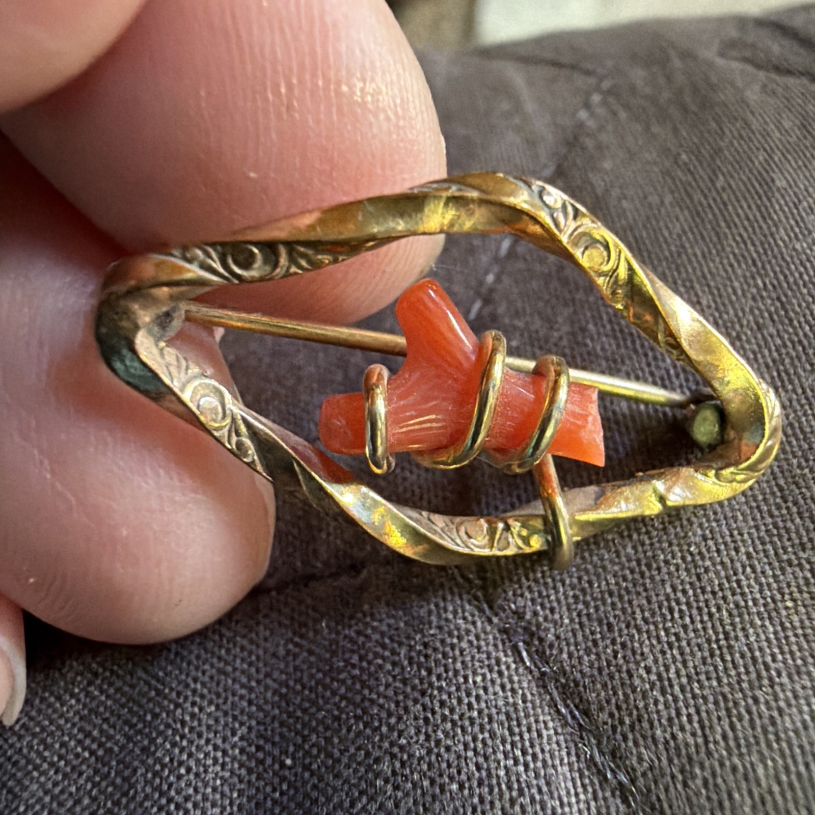 Vintage Rosy Gold Fill Coral Branch Interwoven Scroll Work On Metal