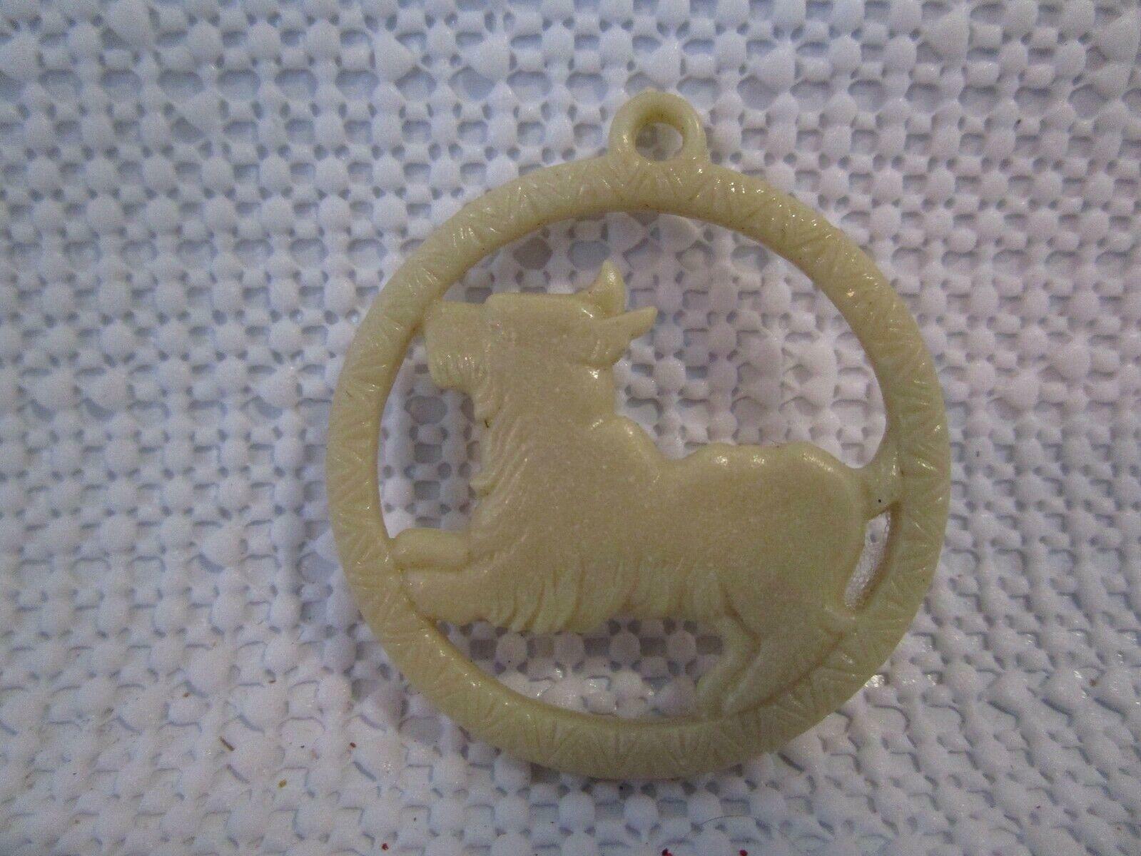 Vintage Celluloid 1.5″ Charm Pendant Ornament Scottie Terrier Westie Dog 1940’s