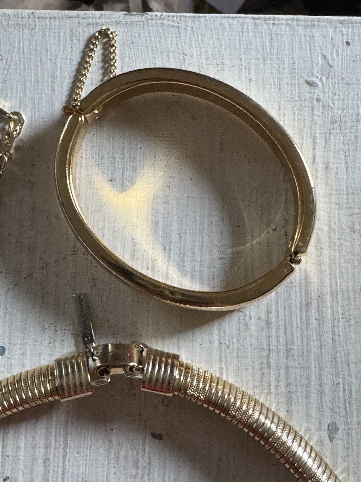 Vintage To Now Gold Tone Costume Mixed Unbranded/ Branded Jewelry Lot 9 Pieces