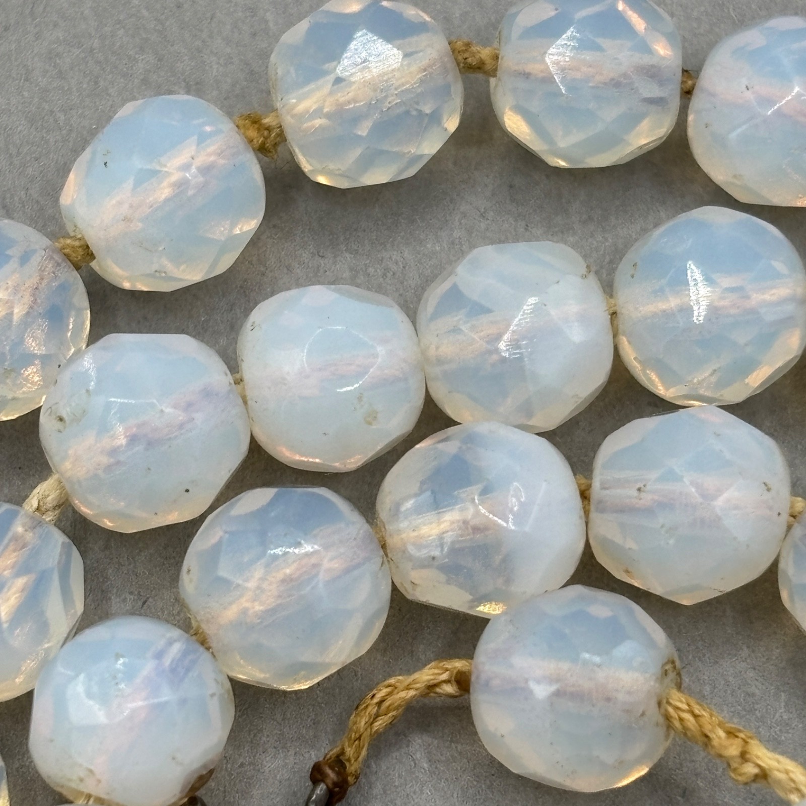 Vintage Opaline Opalite Beaded Necklace Faceted Art Glass Hand Knotted 18″