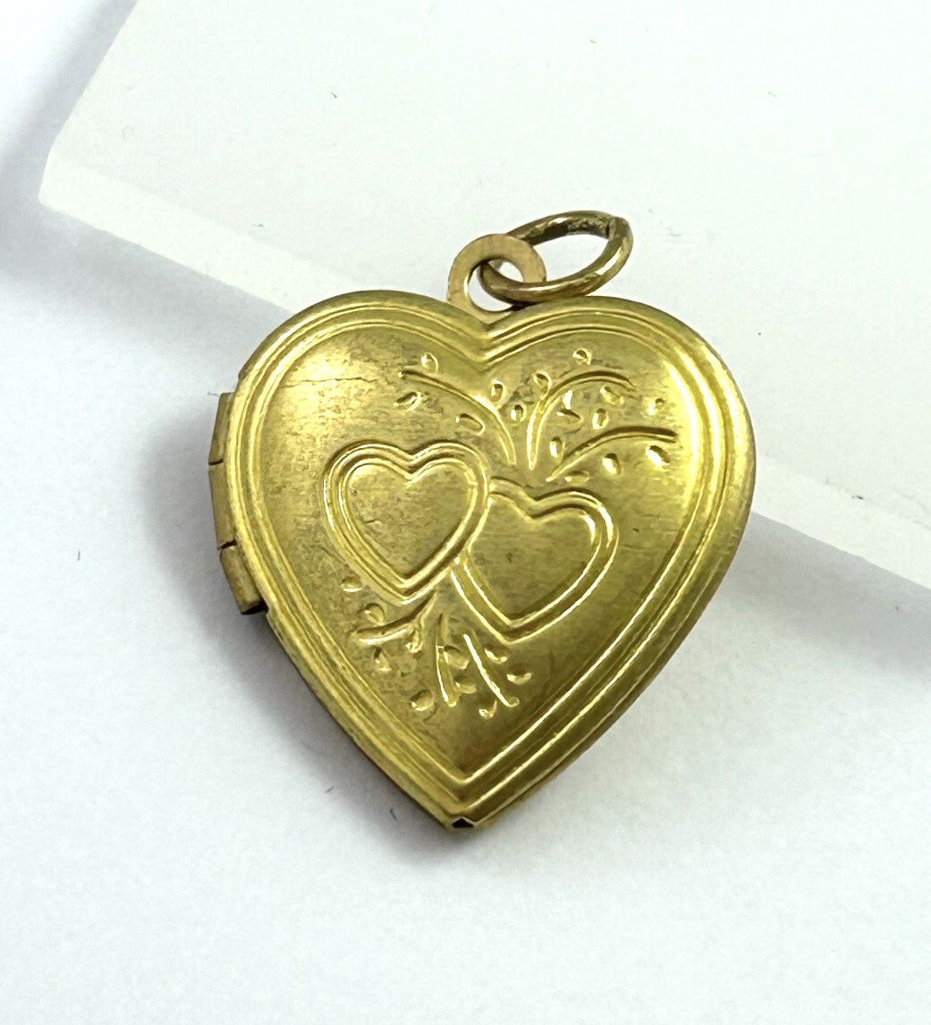 Vintage Heart Locket Charm Necklace Pendant For Women Double Heart Gift Brass