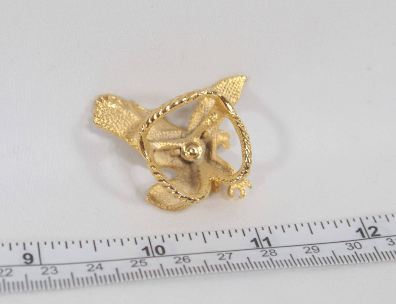 Flying Eagle Scarf Slide Gold Tone Patriotic Jewelry Bolo Beautiful! UNUSED
