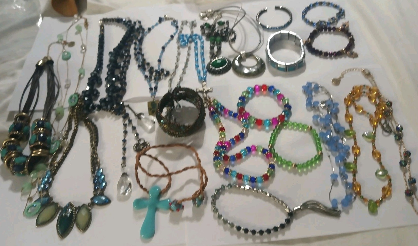 Vintage Colorful Blues, Greens, Etc. Necklace & Bracelet Lot Jewelry 22 Items