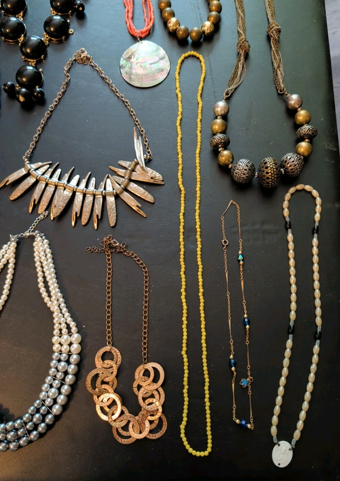 Jewelry Lot –Large mixed lot of Necklaces