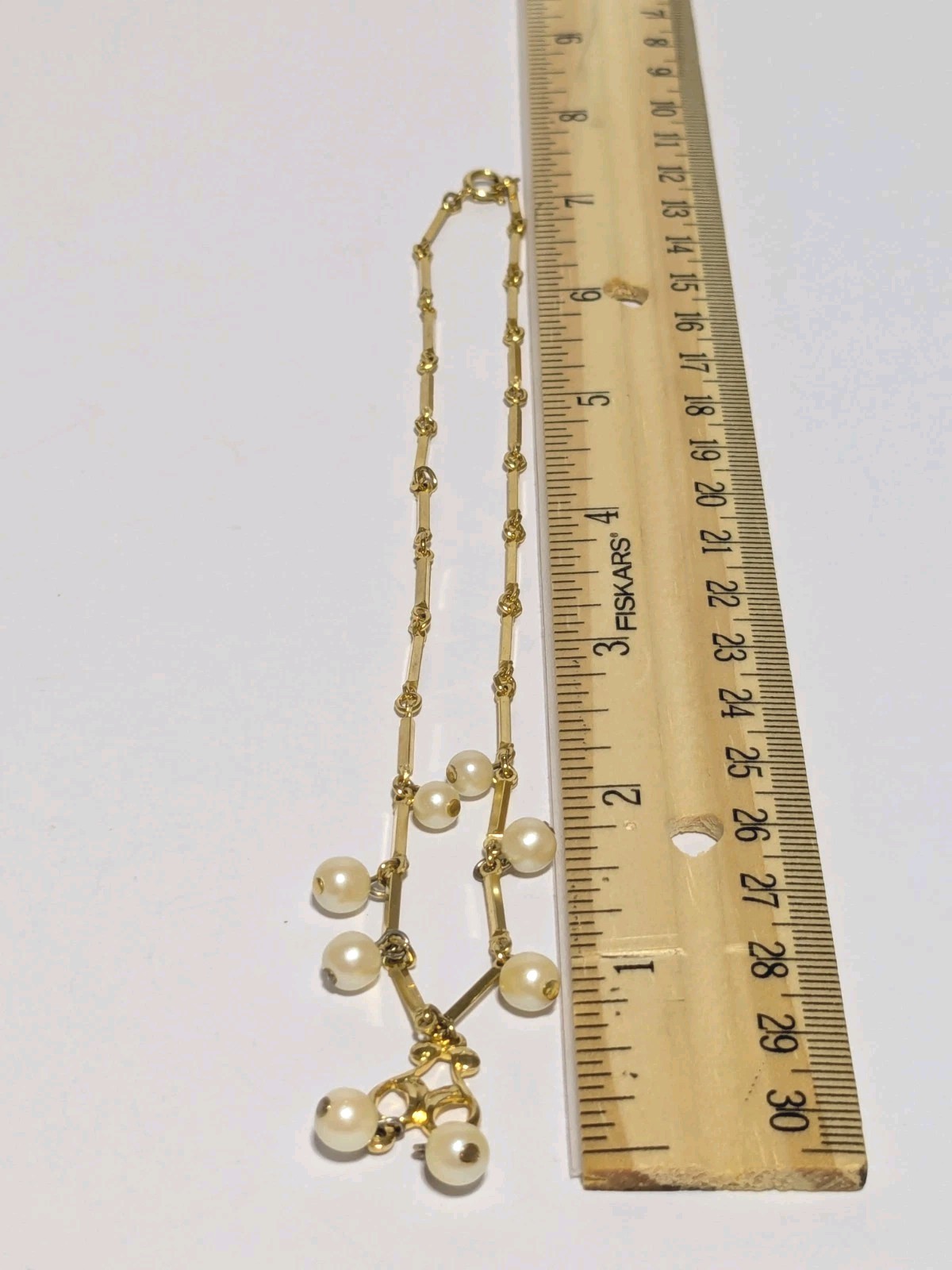 Gold Tone Bar Link & Faux White Pearl Pendant Necklace Vintage 14″