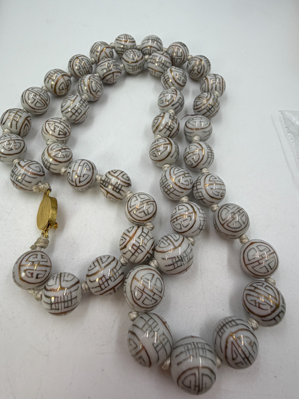 Vintage Necklace Chinese Export White Round Beads Box Clasp 12mm