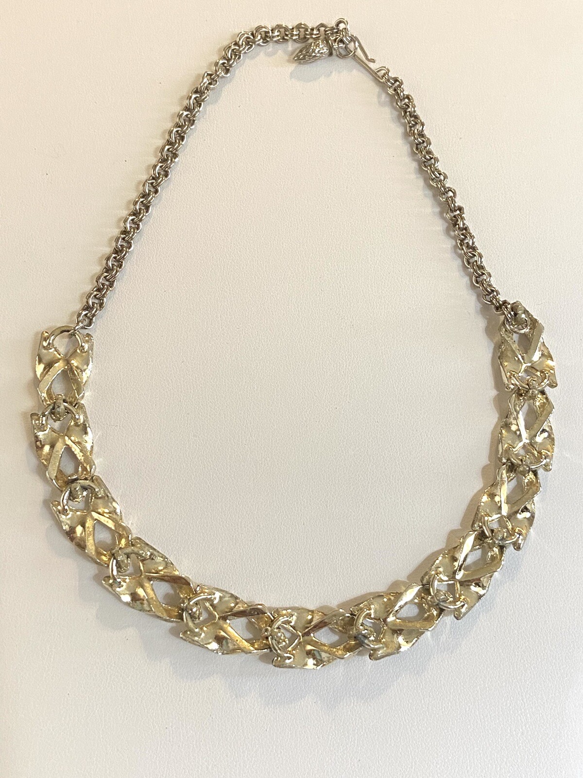 Vintage Silver & Gold Tone Textured Leaf Link Necklace 16” Length