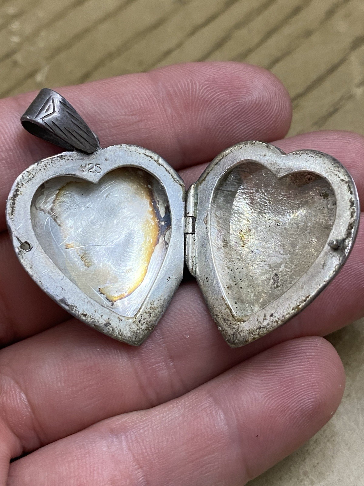 925 Sterling Silver Vintage Signed Tested Locket Charm Pendant Piece