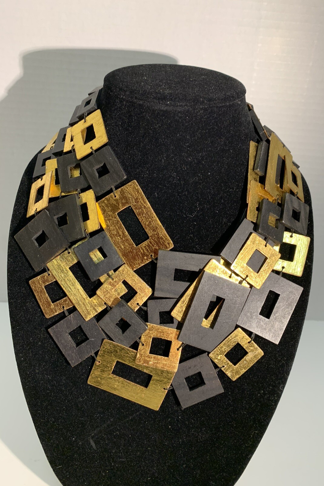 GERDA LYNGGAARD BLACK Wood Rectangles & GOLD Boxes Statement Couture Necklace