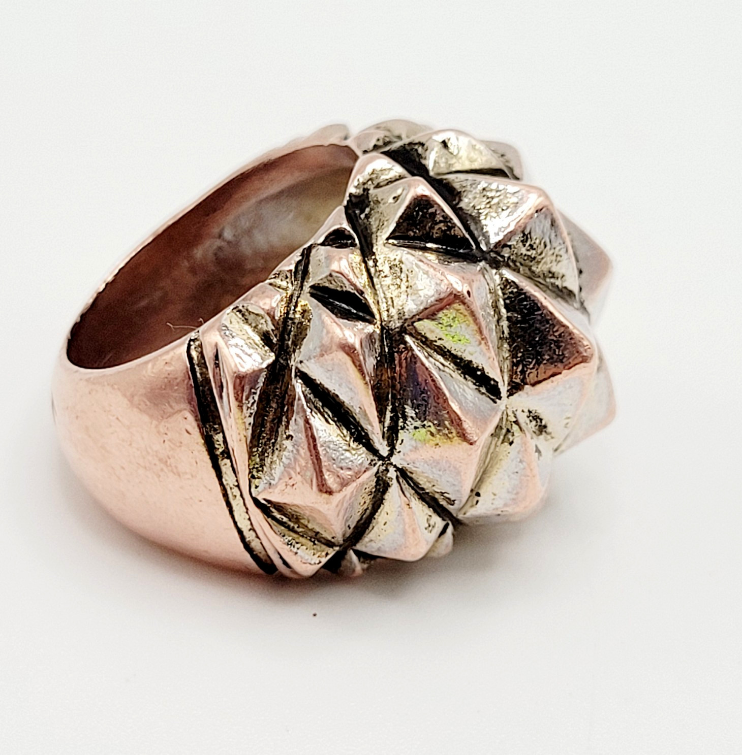 Brutalist Modernist Spike Geometric Pyramid Quilt Dome Mix Metal Tone Ring 6.5