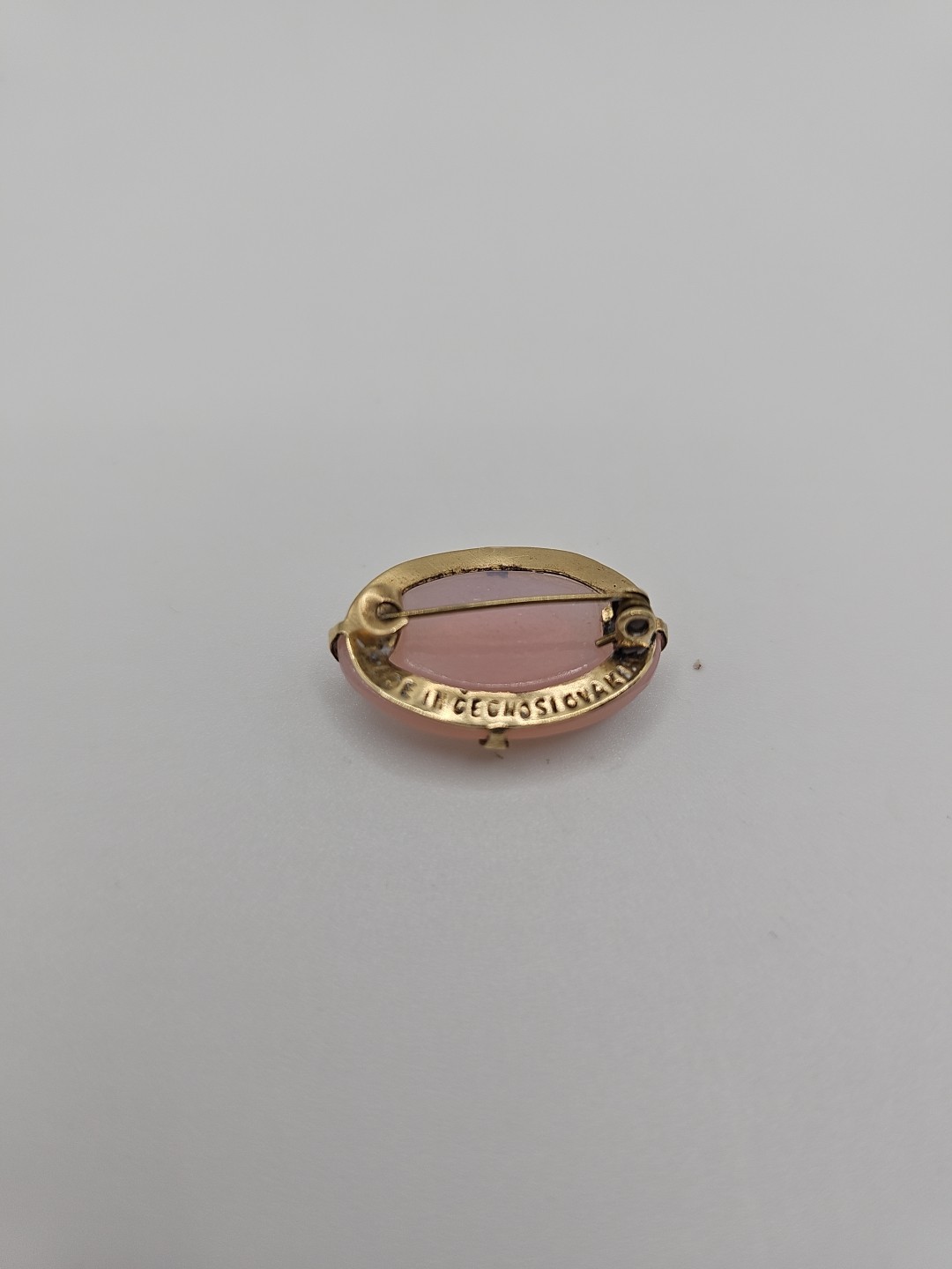 Antique Czechoslovakian Bohemian Gold Tone Brooch With Art Glass