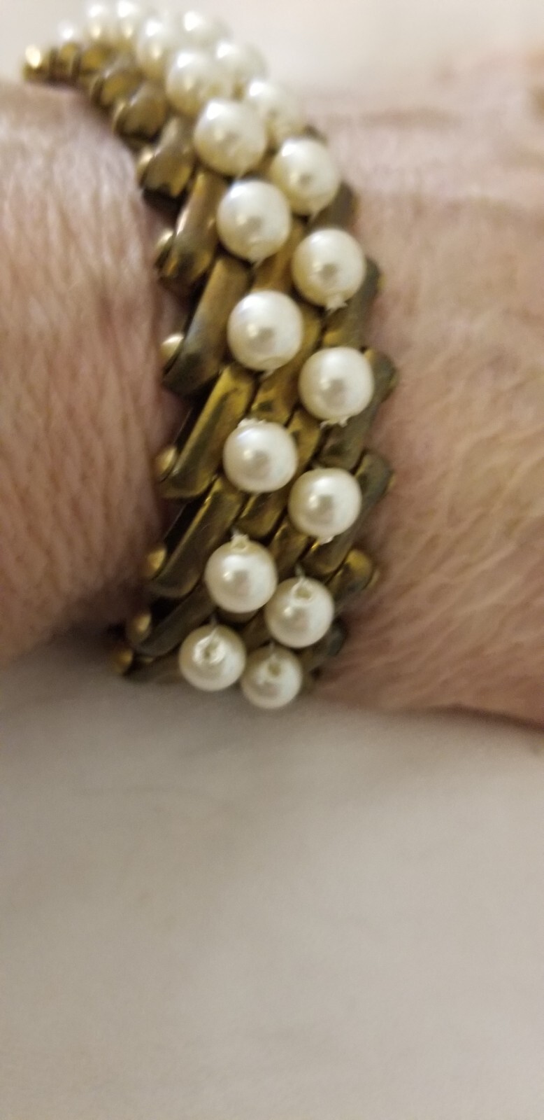 Original Vintage Japanese Bracelet Faux Pearls none missing clasp