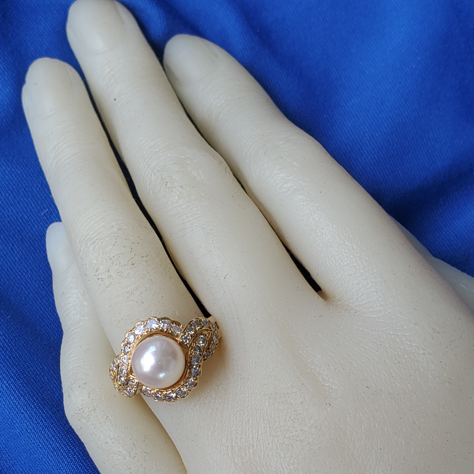 Original EARTH MINED DIAMOND Pearl Deco Engagement Ring Statement SOLID 18K GOLD