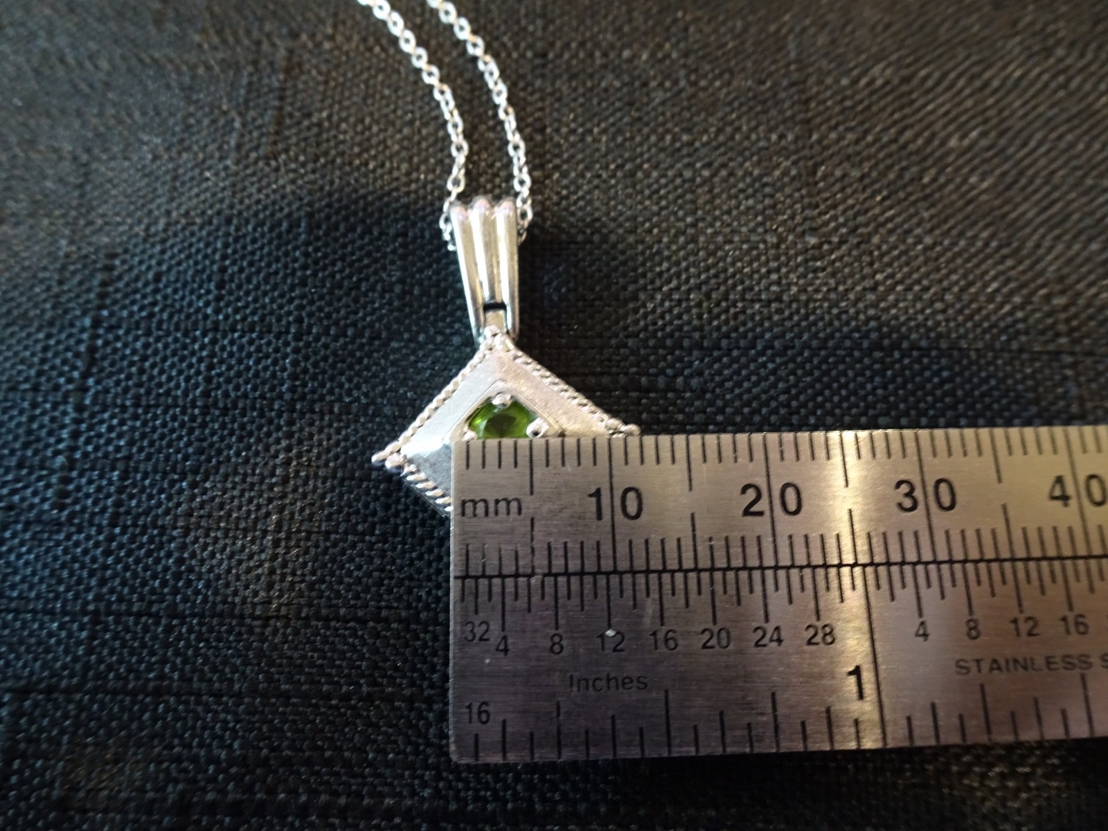 # 697–VINTAGE STERLING SILVER NECKLACE AND PENDANT-FANCY 925