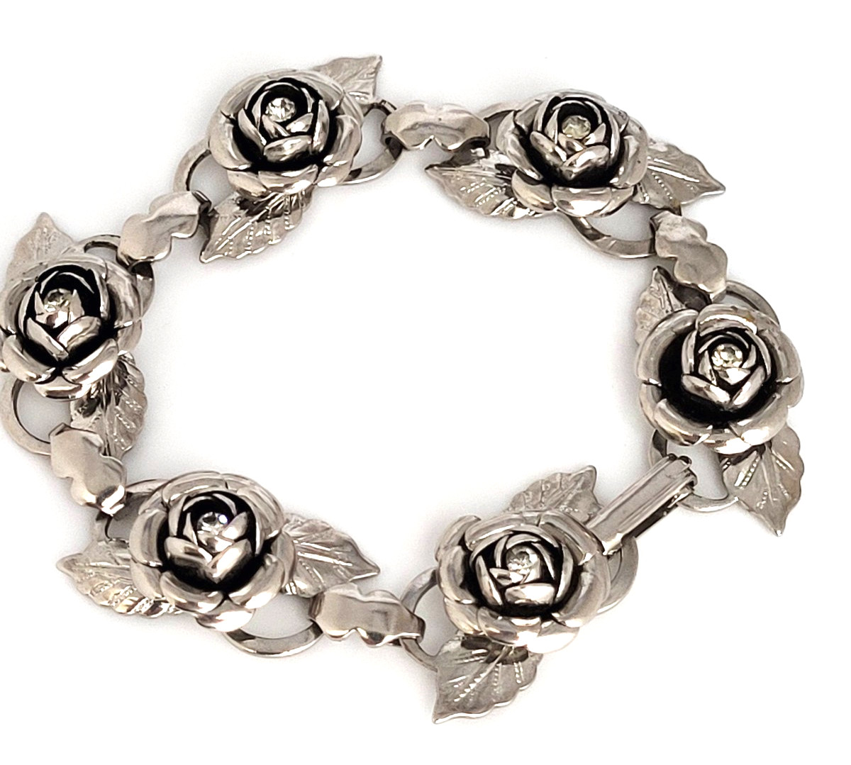 Vintage 3D Rose Linked Chain Bracelet Rhinestone center Stainless Steel 7.25″