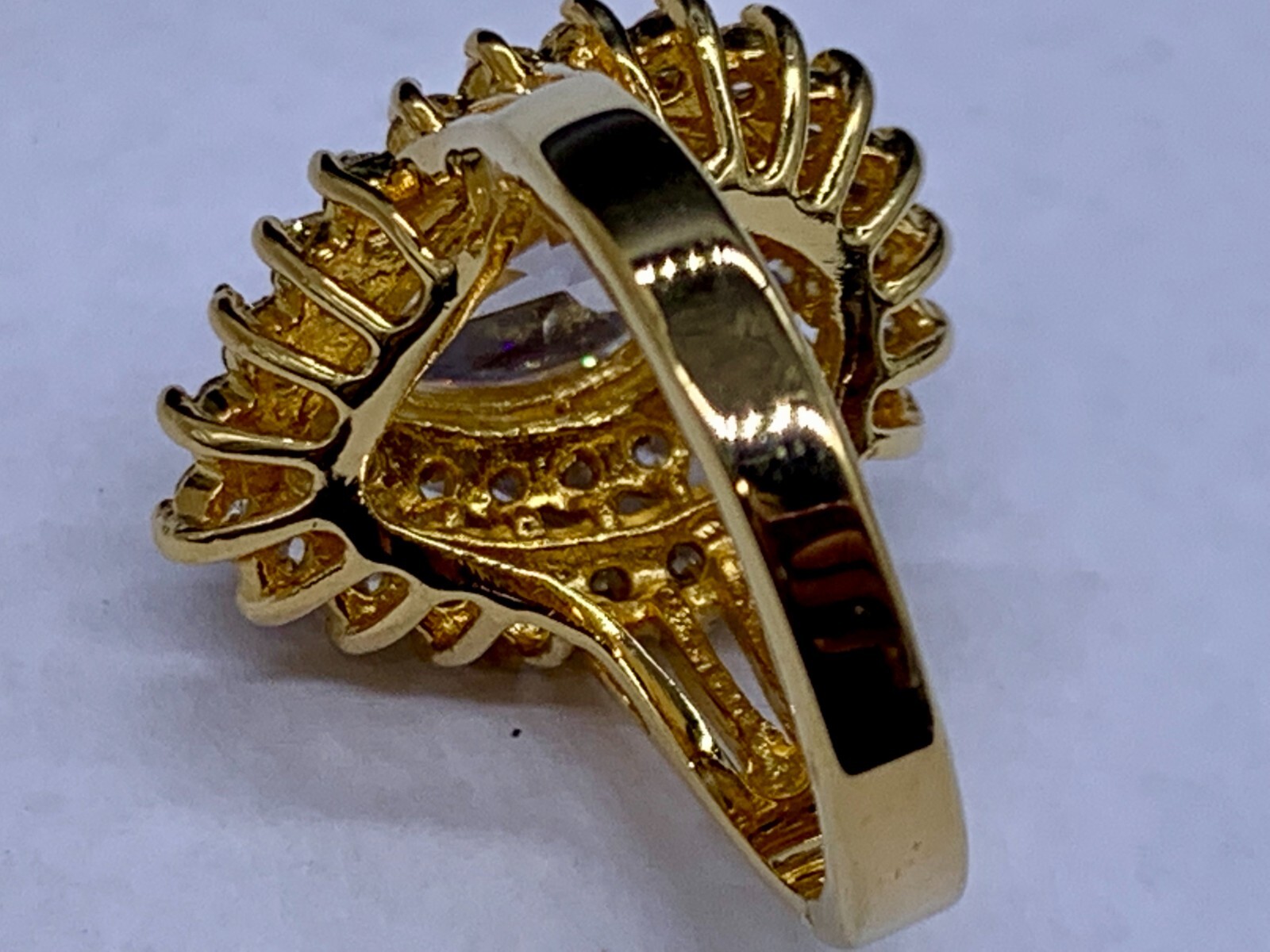 14K GOLD PLATED RING WOMEN’S TEARDROP DIAMANTE ANTIQUE STYLE SIZE 6.5