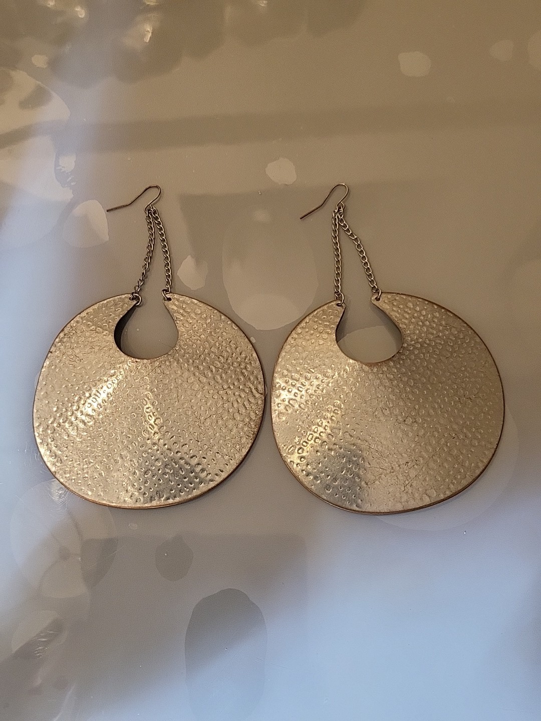 Vintage Handmade Artist Silver Tone Crescent Moon Earrings Hammered Metal Lg L20