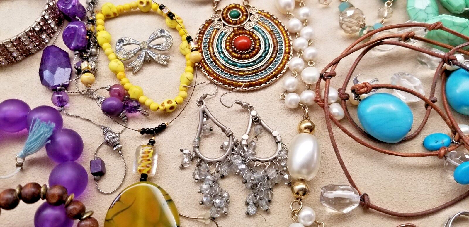 Estate Vintage Junk Drawer Jewelry Lot Unsearched Untested Repair Craft