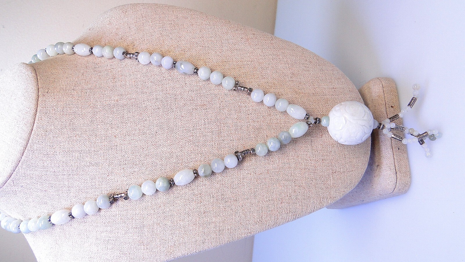 Gorgeous Carved Jade Bead Sterling Dangle Beaded Necklace