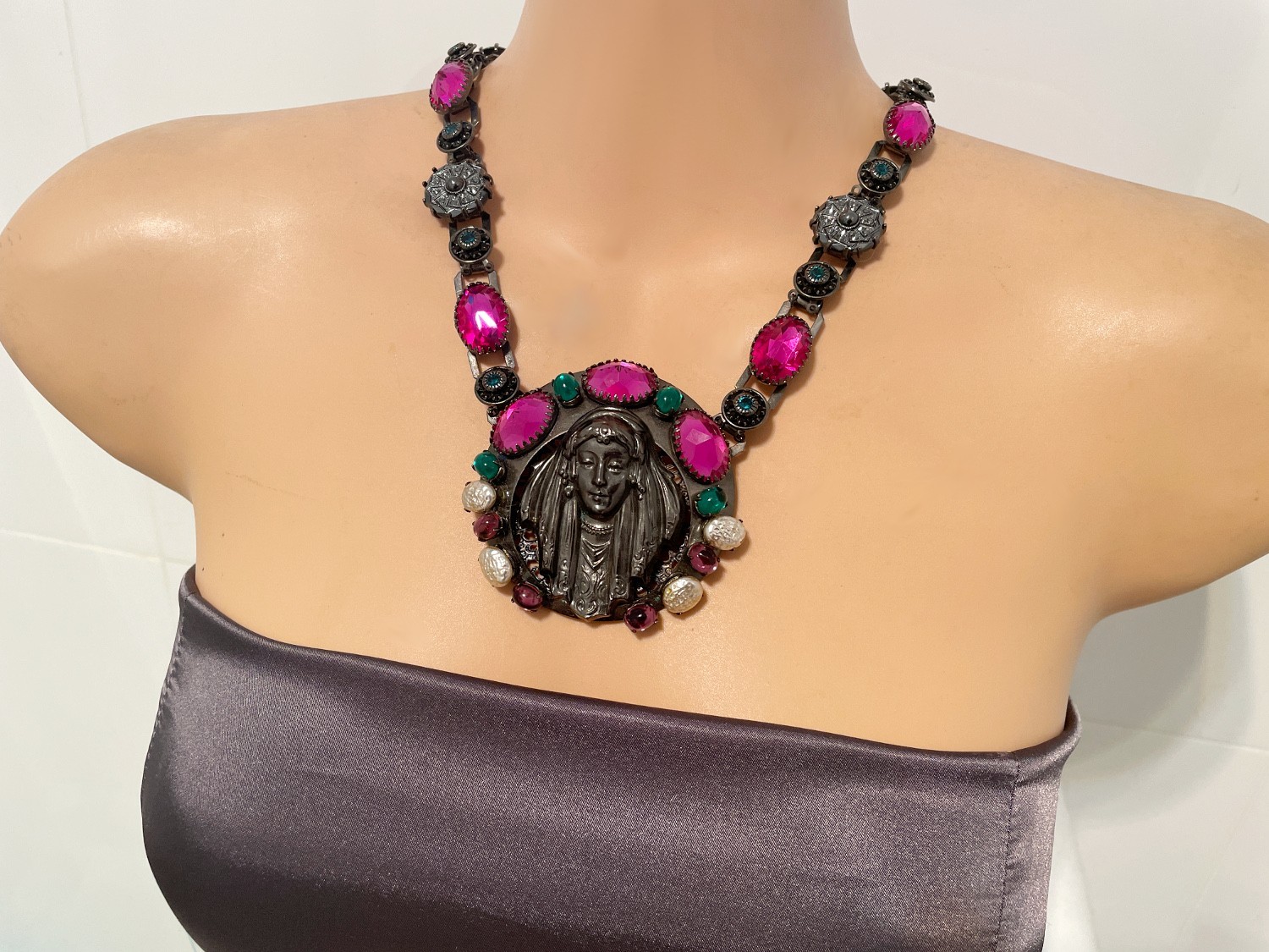 Vintage Miriam Haskell Art Nouveau Bohemian Gipsy / Roman Maiden Necklace Set