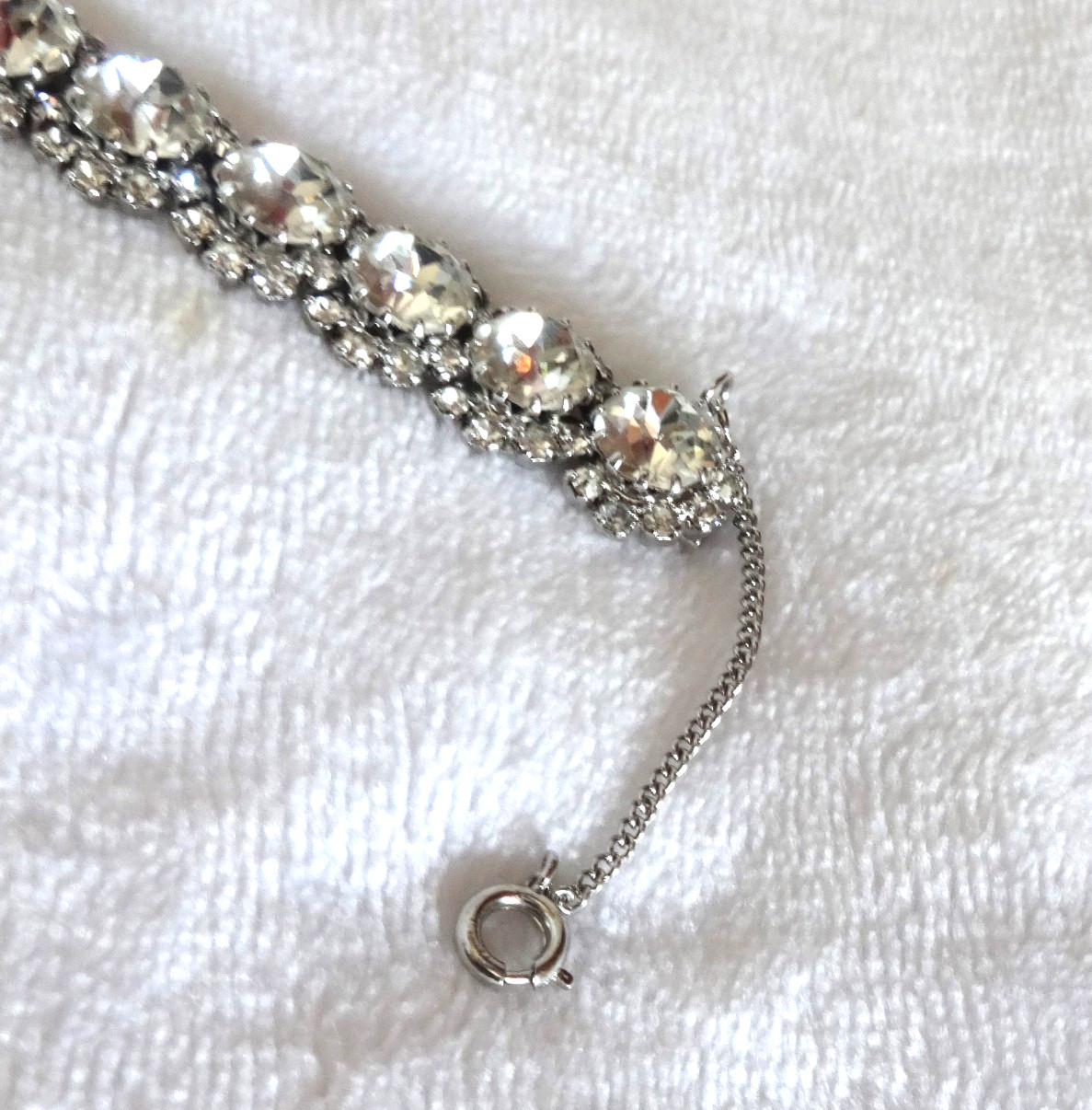 Stunning Vintage Signed KRAMER Clear Rhinestone Bracelet Earrings Set 7”
