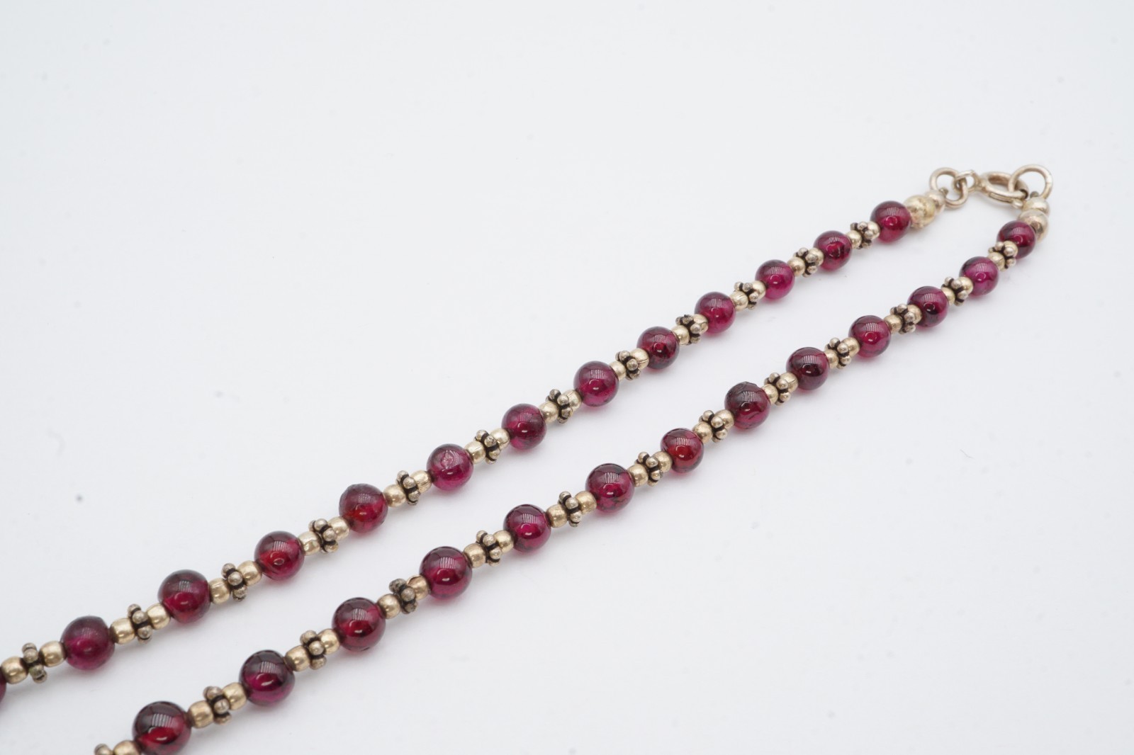 Vintage Sterling Silver 925 Garnet Bead Necklace 17″