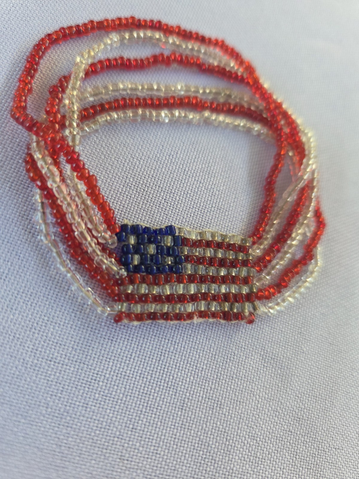 Vintage US Flag Glass Beaded Bracelet Stretch Multi Strand Hand-made Patriotic