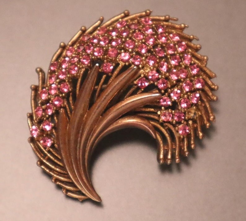 Vintage Pink Rhinestone Star Flower Set Brooch Earrings
