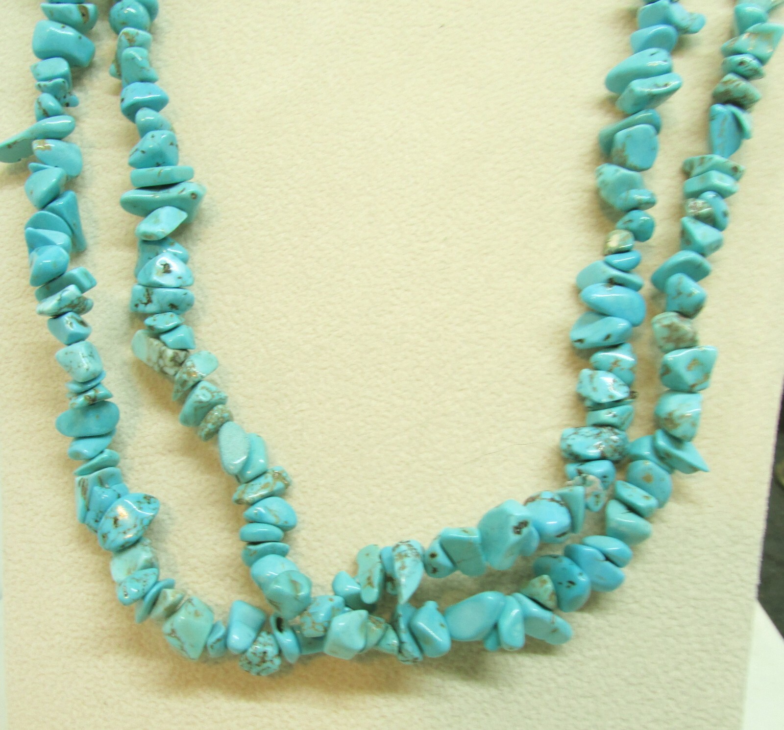 VINTAGE SOUTHWEST N A 2 STRAND TURQUOISE NUGGET NECKLACE–PRICE REDUCED—