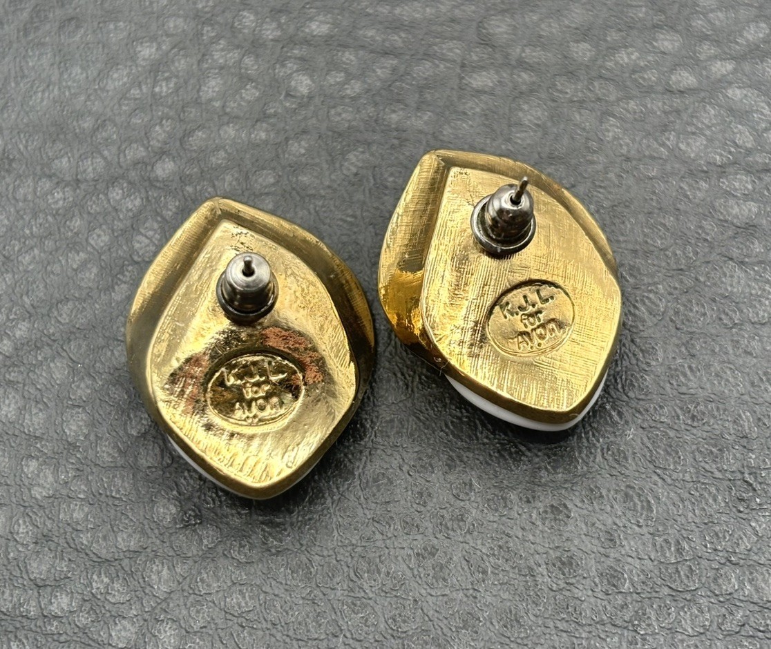 Vtg KJL Kenneth Jay Lane For Avon White Lucite Rose Bud Rhinestone Earrings