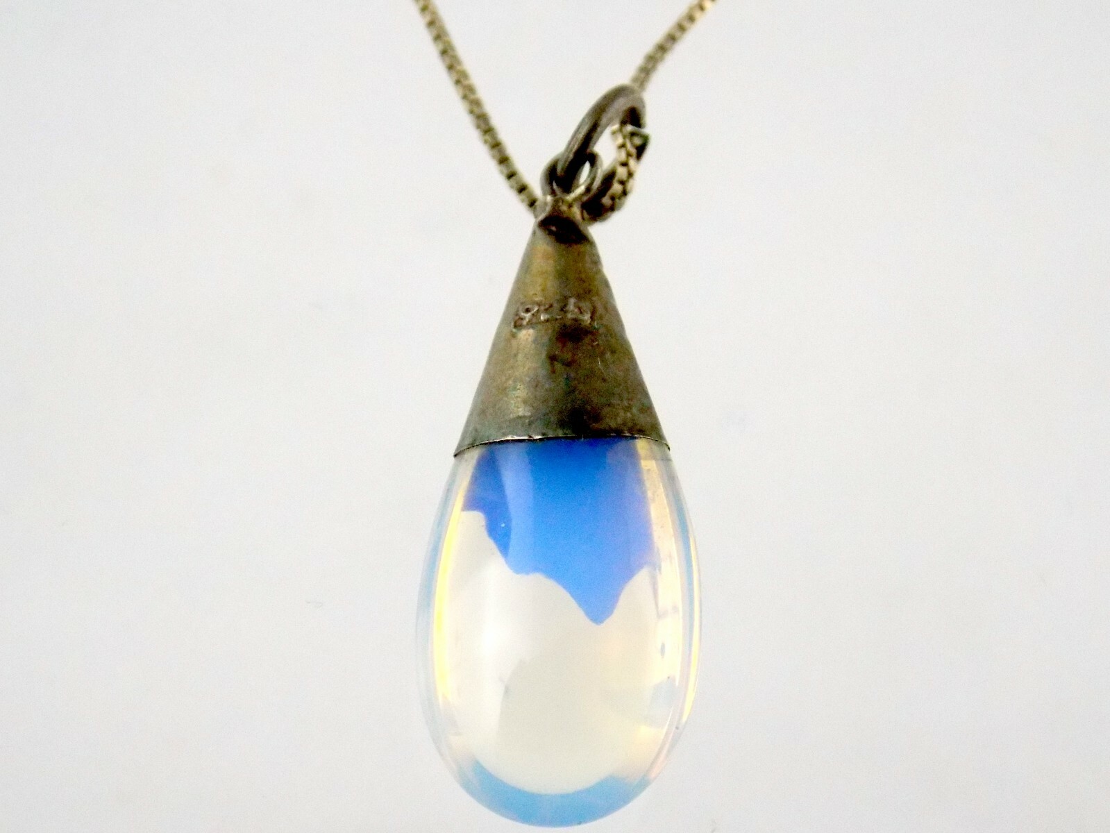 Sterling Silver Opaline Glass Pendant Necklace Box Chain 925 5.3G 17.75 Inches